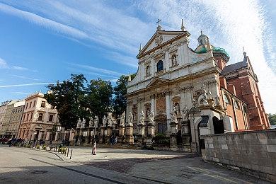 经营管理类游戏《妙药工坊》现已在Steam平台正式推出